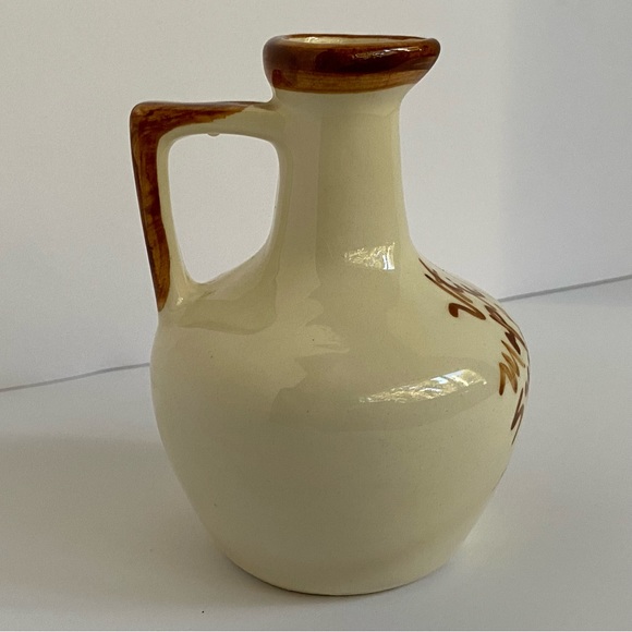Vintage Vermont Maple Syrup Jug Hand Painted Pottery Pitcher VT 5” Brown beige - Picture 5 of 15